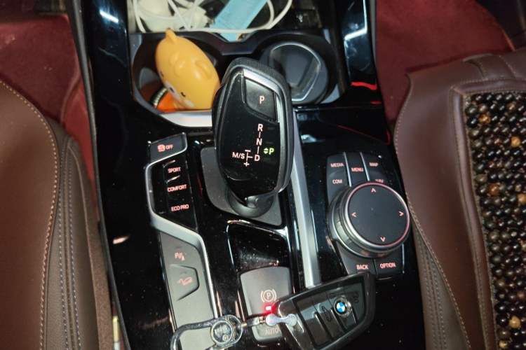 Used BMW X3 2021 Restyled xDrive25i M Sport Package Gear Lever