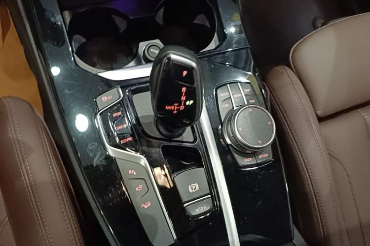 Used BMW X3 2021 Restyled xDrive30i Leading Edition M Sport Package Gear Lever