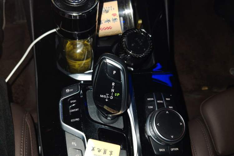 Used BMW X3 2021 xDrive25i Luxury Package Gear Lever