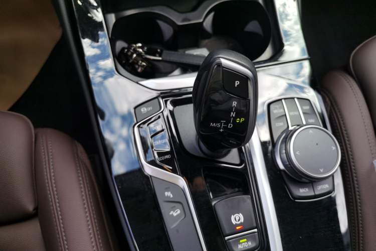 Used BMW X3 2021 Restyled xDrive25i M Sport Package Gear Lever