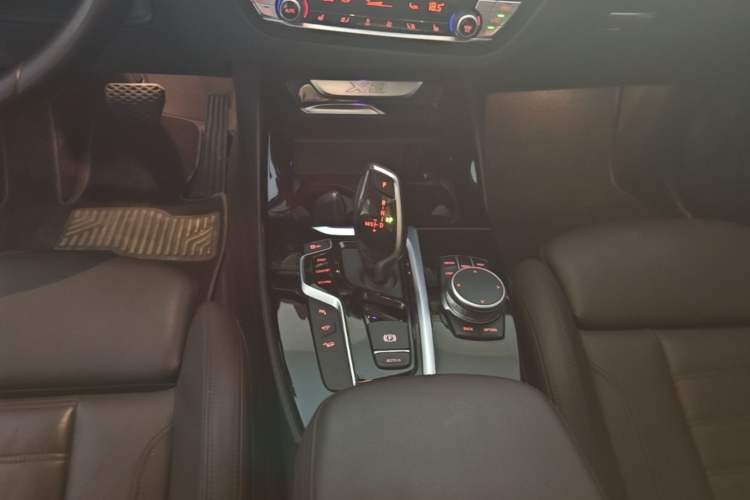 Used BMW X3 2021 xDrive28i M Sport Package Gear Lever