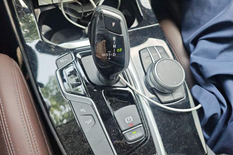 Used BMW X3 2021 Facelift xDrive28i Luxury Package Gear Lever