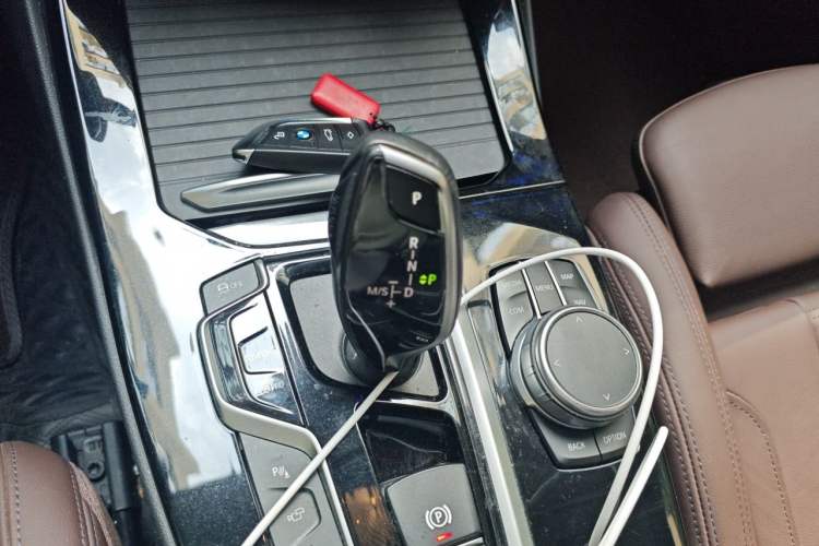 Used BMW X3 2021 xDrive28i Luxury Package Gear Lever