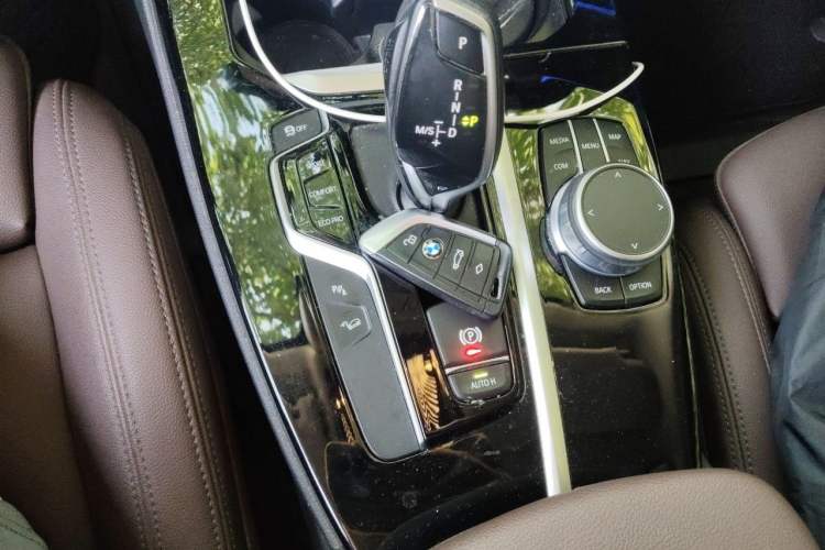Used BMW X3 2021 Restyled xDrive25i M Sport Package Gear Lever