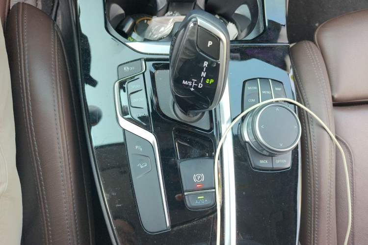 Used BMW X3 2021 xDrive28i Luxury Package Gear Lever