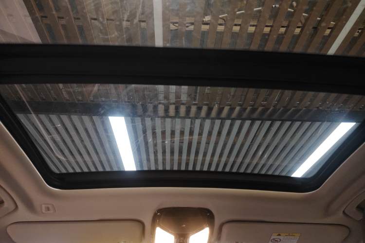Used BMW X3 2021 xDrive25i Luxury Package Headliner