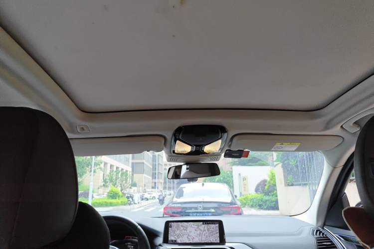 Used BMW X3 2021 xDrive25i M Sport Package Headliner