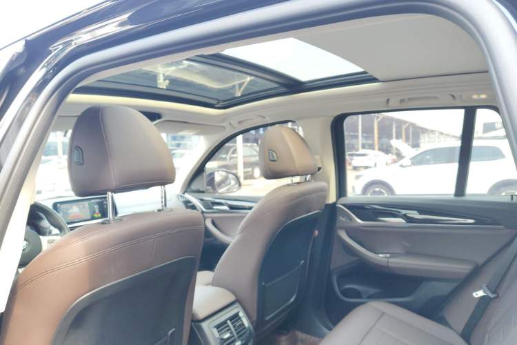 Used BMW X3 2021 xDrive25i M Sport Package Headliner