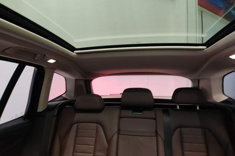 Used BMW X3 2021 Facelift xDrive28i M Sport Package Headliner