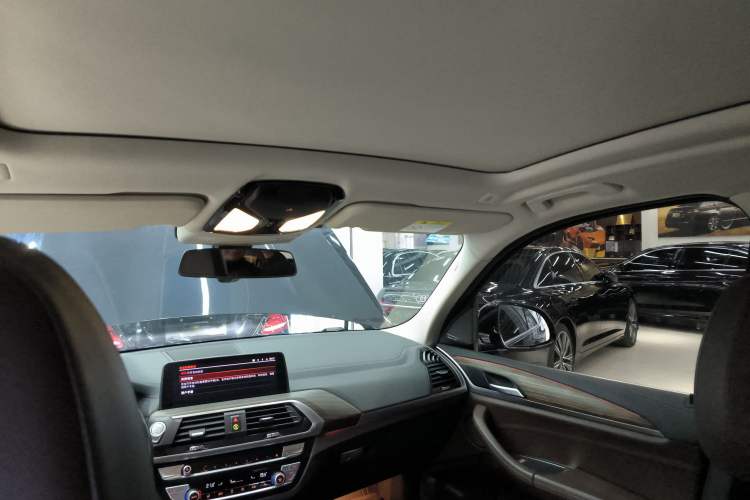 Used BMW X3 2021 Facelift xDrive28i M Sport Package Headliner