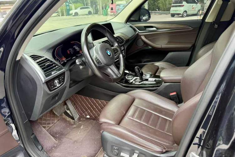 Used BMW X3 2021 Facelift xDrive28i M Sport Package Interior 1