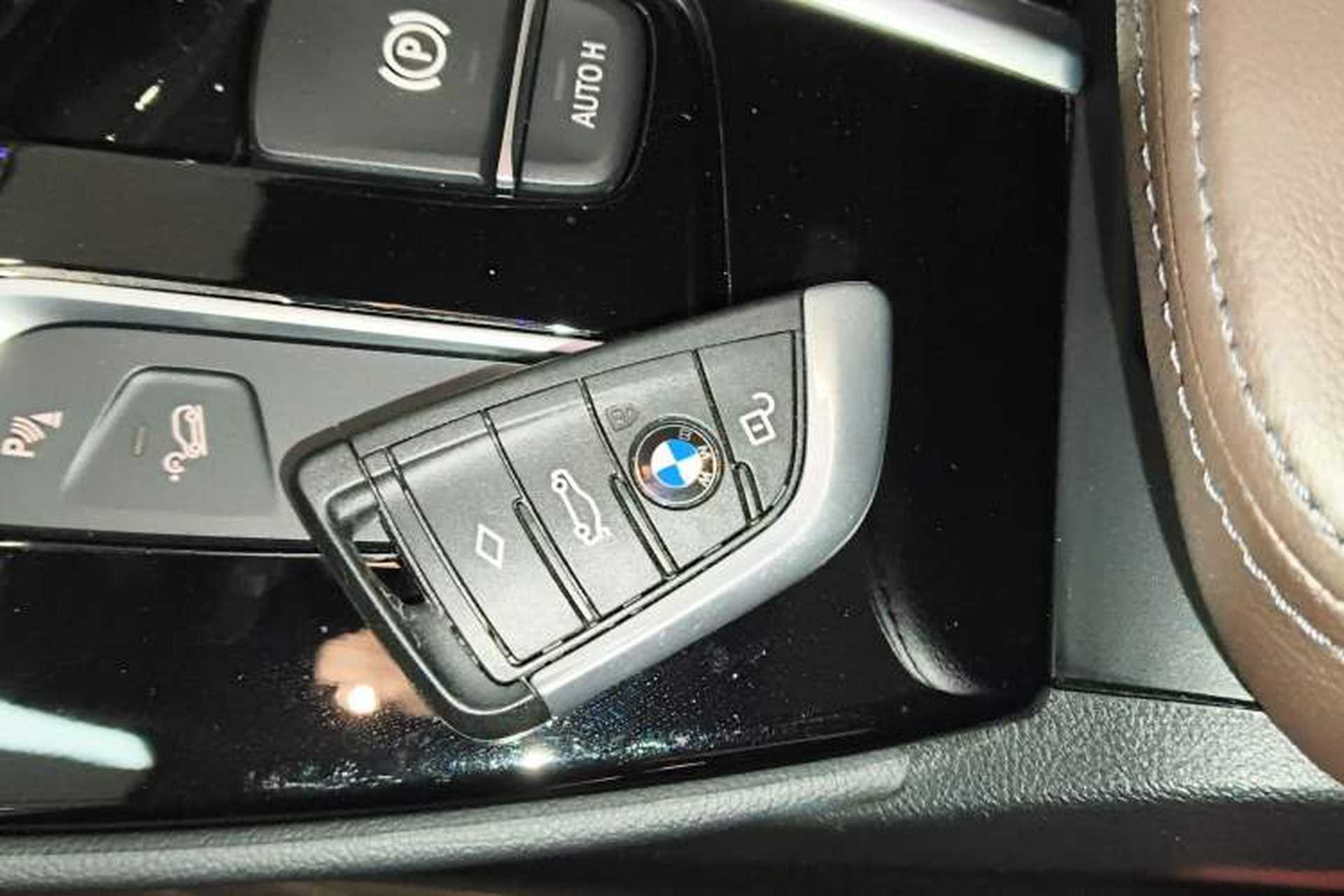 Used BMW X3 2021 Facelift xDrive28i M Sport Package Interior 1