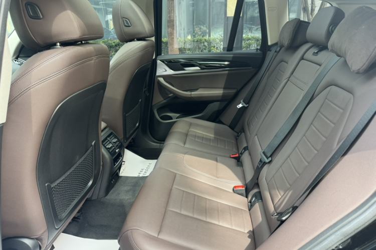 Used BMW X3 2021 xDrive25i Luxury Package Interior 1