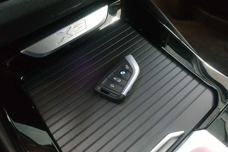 Used BMW X3 2021 xDrive25i M Sport Package Interior 1