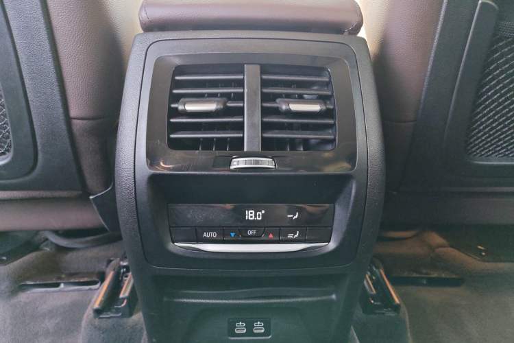 Used BMW X3 2021 xDrive28i M Sport Package Interior 2