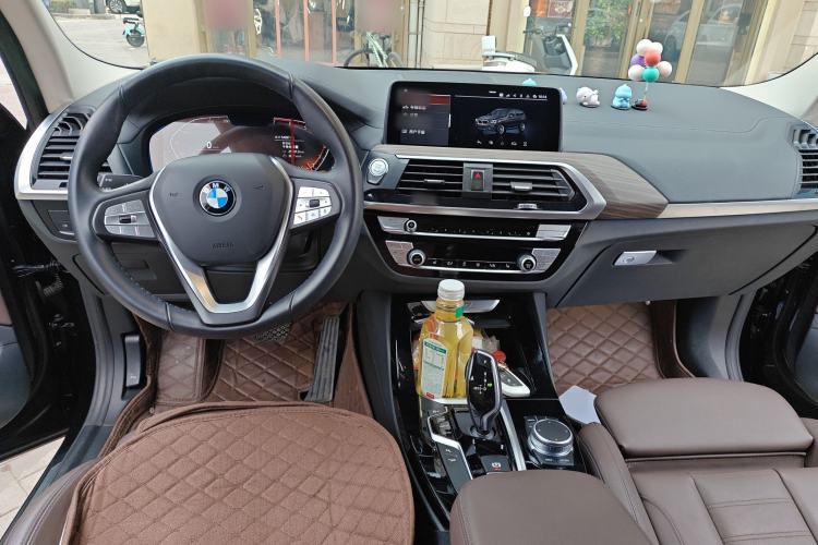 Used BMW X3 2021 xDrive28i Luxury Package Interior 2