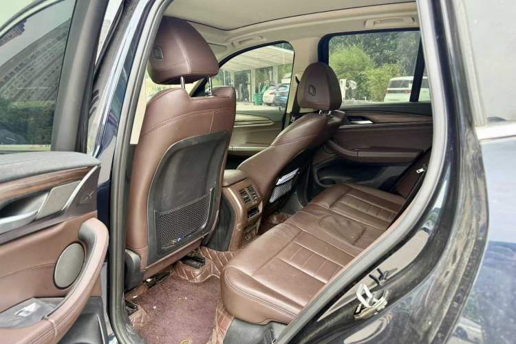 Used BMW X3 2021 Facelift xDrive28i M Sport Package Interior 2
