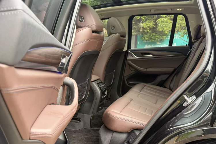 Used BMW X3 2021 xDrive28i M Sport Package Interior 2