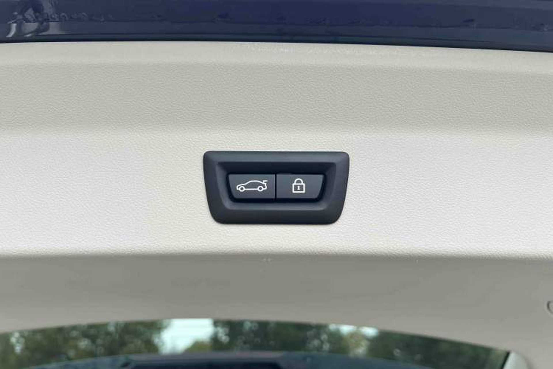 Used BMW X3 2021 Facelift xDrive28i Luxury Package Interior 3