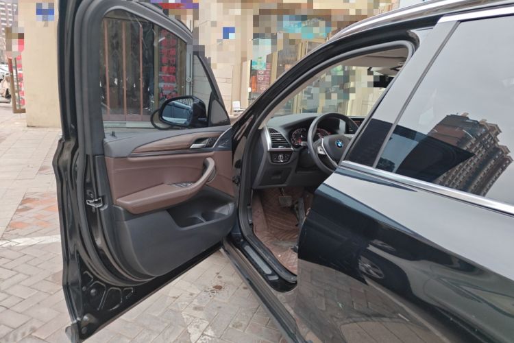 Used BMW X3 2021 xDrive28i Luxury Package Interior 3