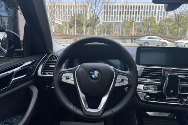 Used BMW X3 2021 xDrive25i Luxury Package Interior 3