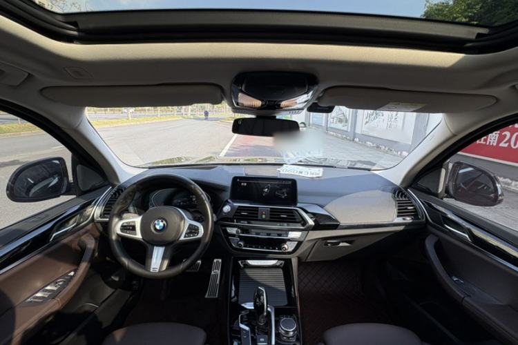 Used BMW X3 2021 xDrive25i M Sport Package Interior 6