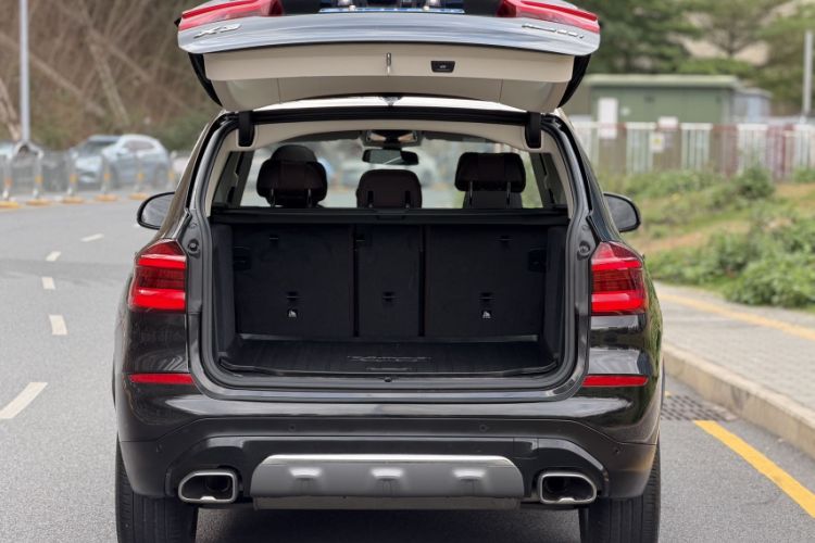 Used BMW X3 2021 Facelift xDrive25i Luxury Package Interior 7