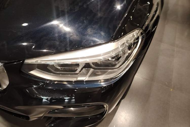 Used BMW X3 2021 Restyled xDrive30i Leading Edition M Sport Package Left Front Headlight