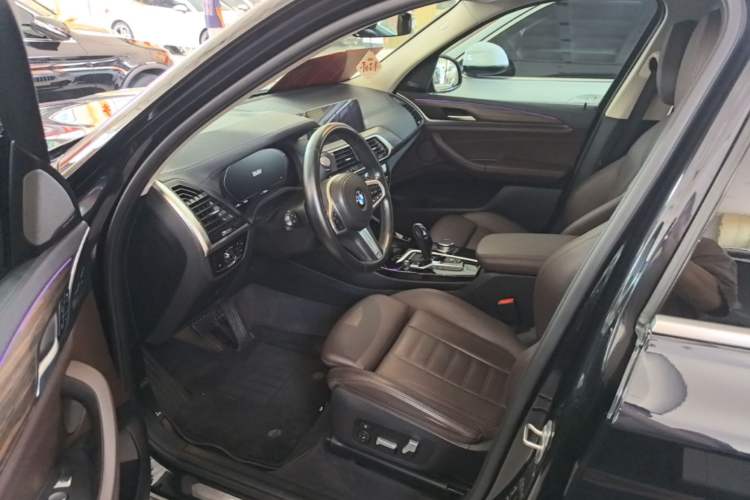 Used BMW X3 2021 Facelift xDrive28i Luxury Package Left Front Seat