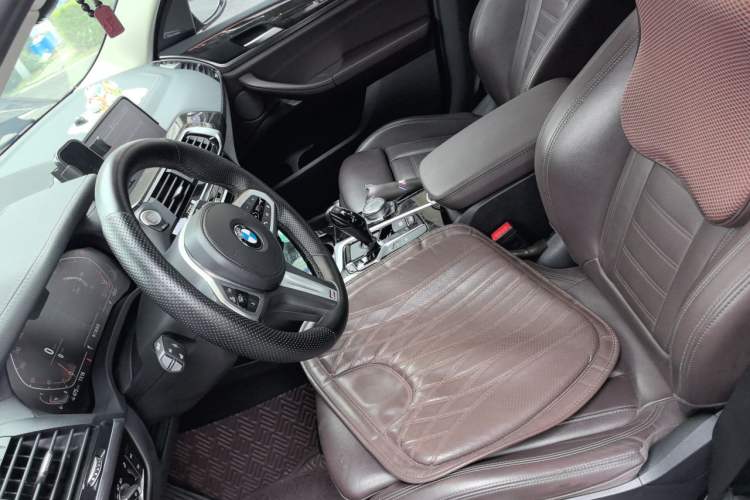 Used BMW X3 2021 xDrive30i Luxury Model with M Sport Package Left Front Seat