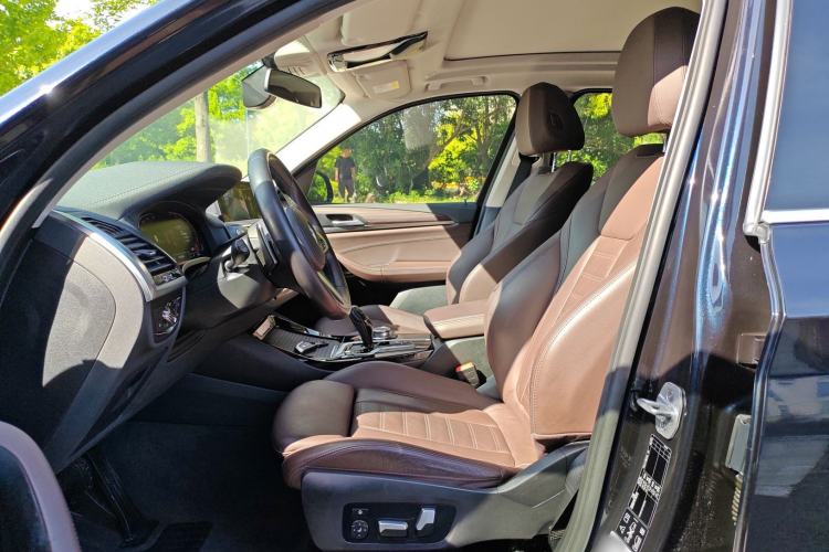 Used BMW X3 2021 xDrive28i M Sport Package Left Front Seat