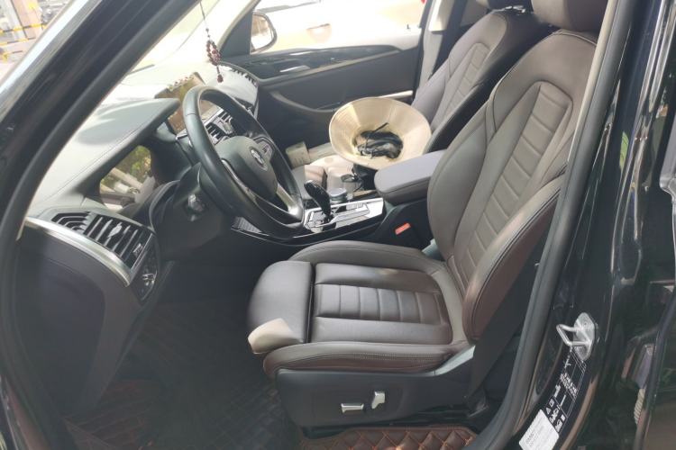 Used BMW X3 2021 xDrive25i Luxury Package Left Front Seat