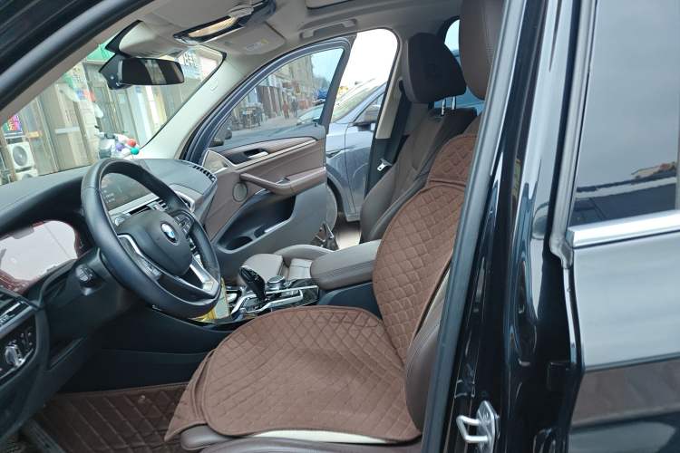Used BMW X3 2021 xDrive28i Luxury Package Left Front Seat