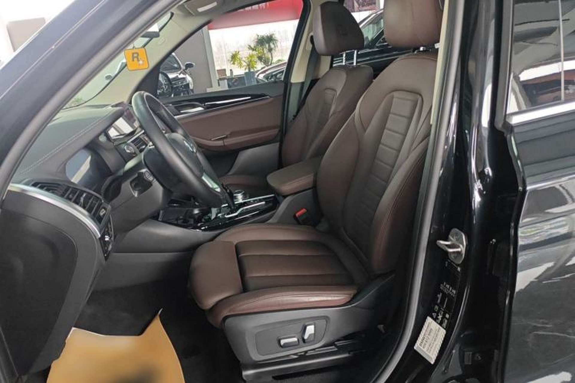 Used BMW X3 2021 xDrive25i Luxury Package Left Front Seat