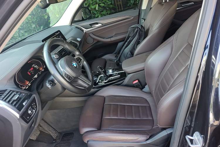 Used BMW X3 2021 xDrive28i M Sport Package Left Front Seat