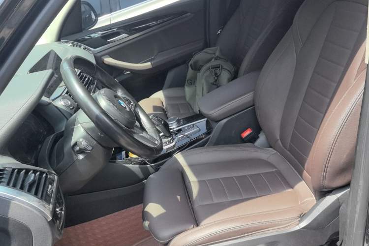 Used BMW X3 2021 Restyled xDrive25i M Sport Package Left Front Seat