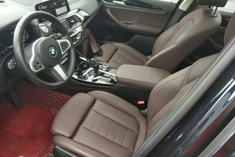 Used BMW X3 2021 Restyled xDrive25i M Sport Package Left Front Seat