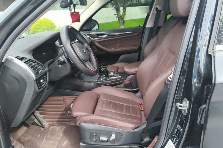 Used BMW X3 2021 xDrive30i Luxury Model with M Sport Package Left Front Seat