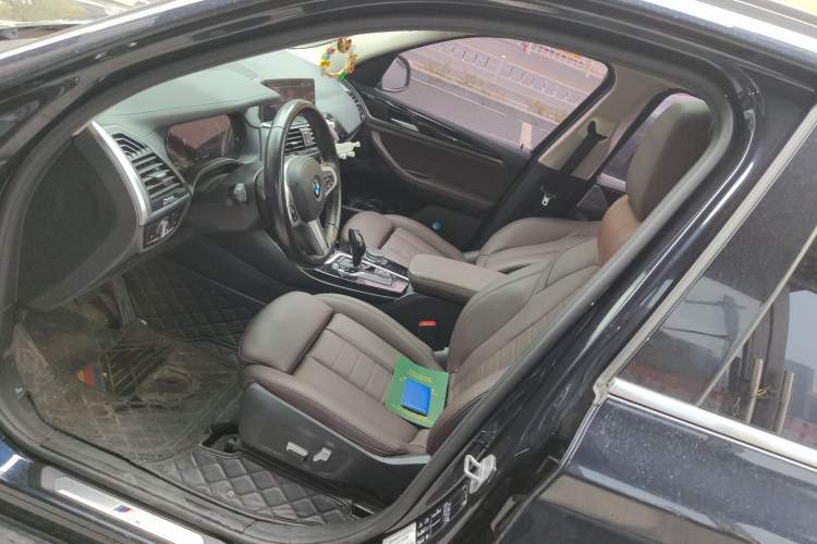 Used BMW X3 2021 xDrive25i M Sport Package Left Front Seat
