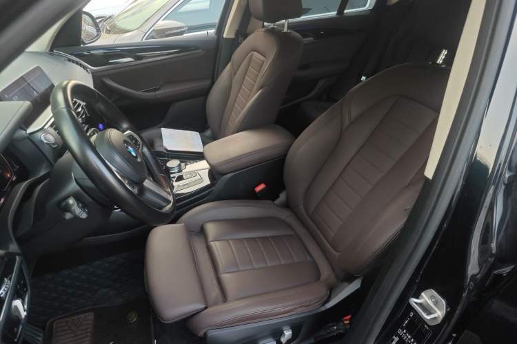 Used BMW X3 2021 xDrive25i M Sport Package Left Front Seat