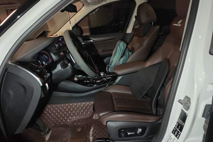 Used BMW X3 2021 xDrive28i M Sport Package Left Front Seat