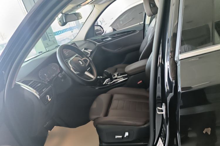 Used BMW X3 2021 xDrive25i M Sport Package Left Front Seat