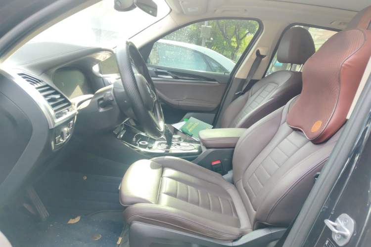 Used BMW X3 2021 xDrive28i Luxury Package Left Front Seat