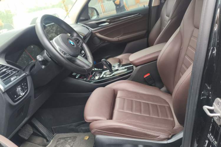 Used BMW X3 2021 xDrive30i Luxury Model with M Sport Package Left Front Seat