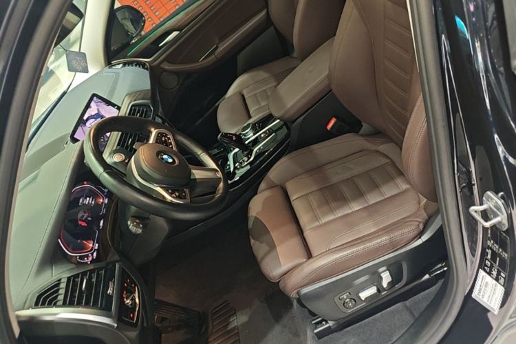 Used BMW X3 2021 xDrive28i M Sport Package Left Front Seat