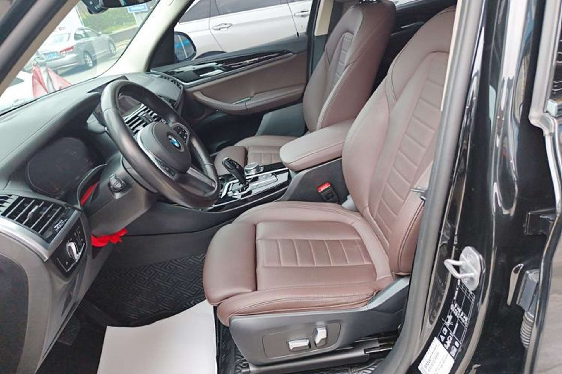 Used BMW X3 2021 xDrive25i M Sport Package Left Front Seat