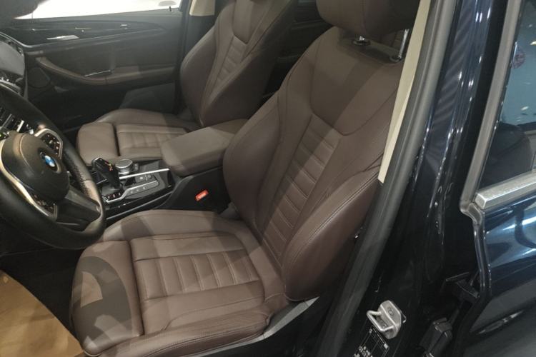 Used BMW X3 2021 Restyled xDrive30i Leading Edition M Sport Package Left Front Seat