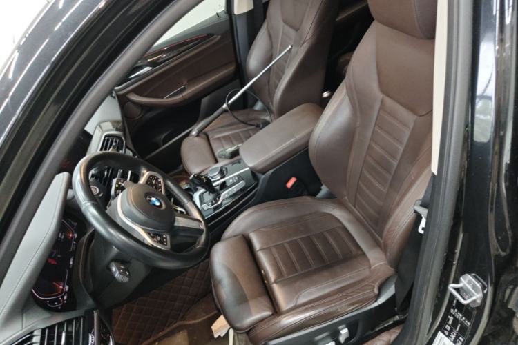 Used BMW X3 2021 xDrive30i Luxury Model with M Sport Package Left Front Seat