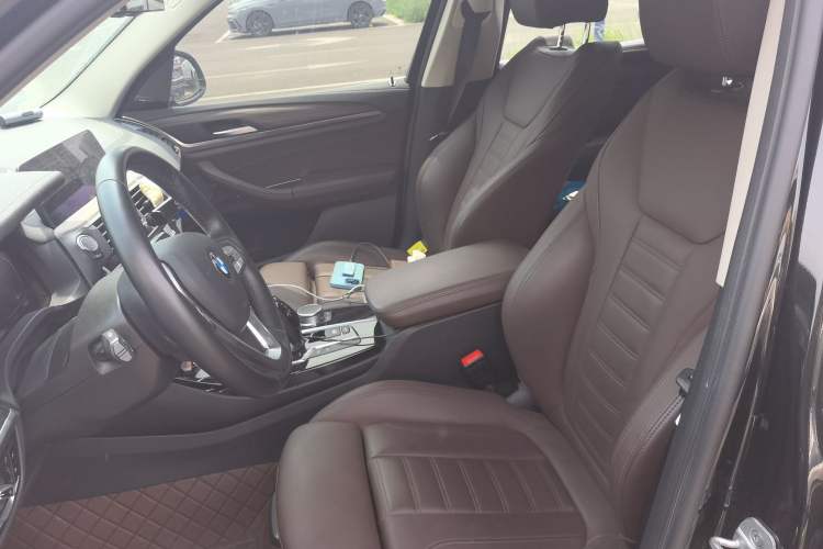 Used BMW X3 2021 xDrive28i Luxury Package Left Front Seat