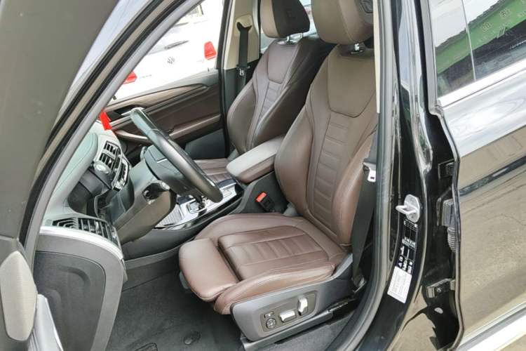 Used BMW X3 2021 Facelift xDrive28i M Sport Package Left Front Seat